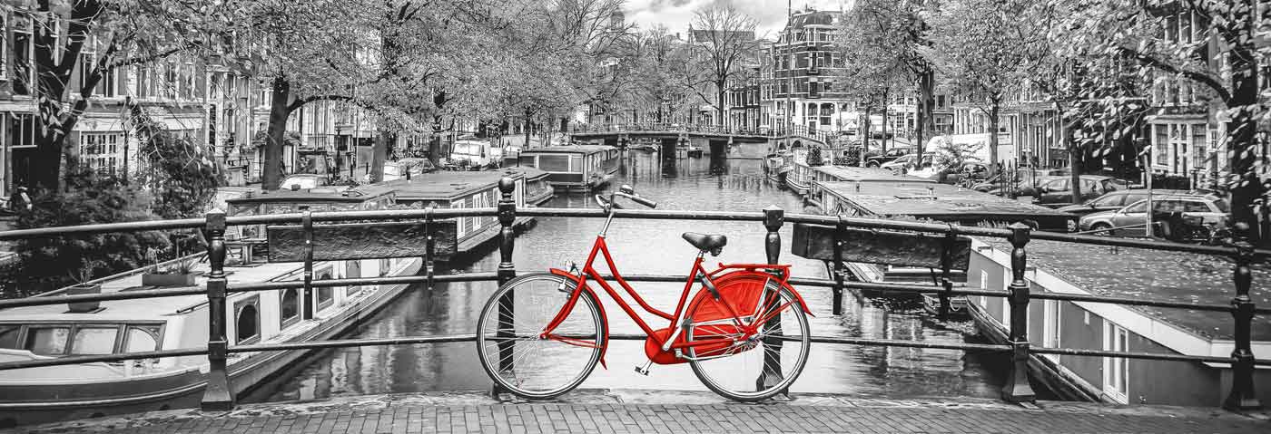 Puzzle Clementoni Bicicleta en Ámsterdam Panorama de 1000 Pzs