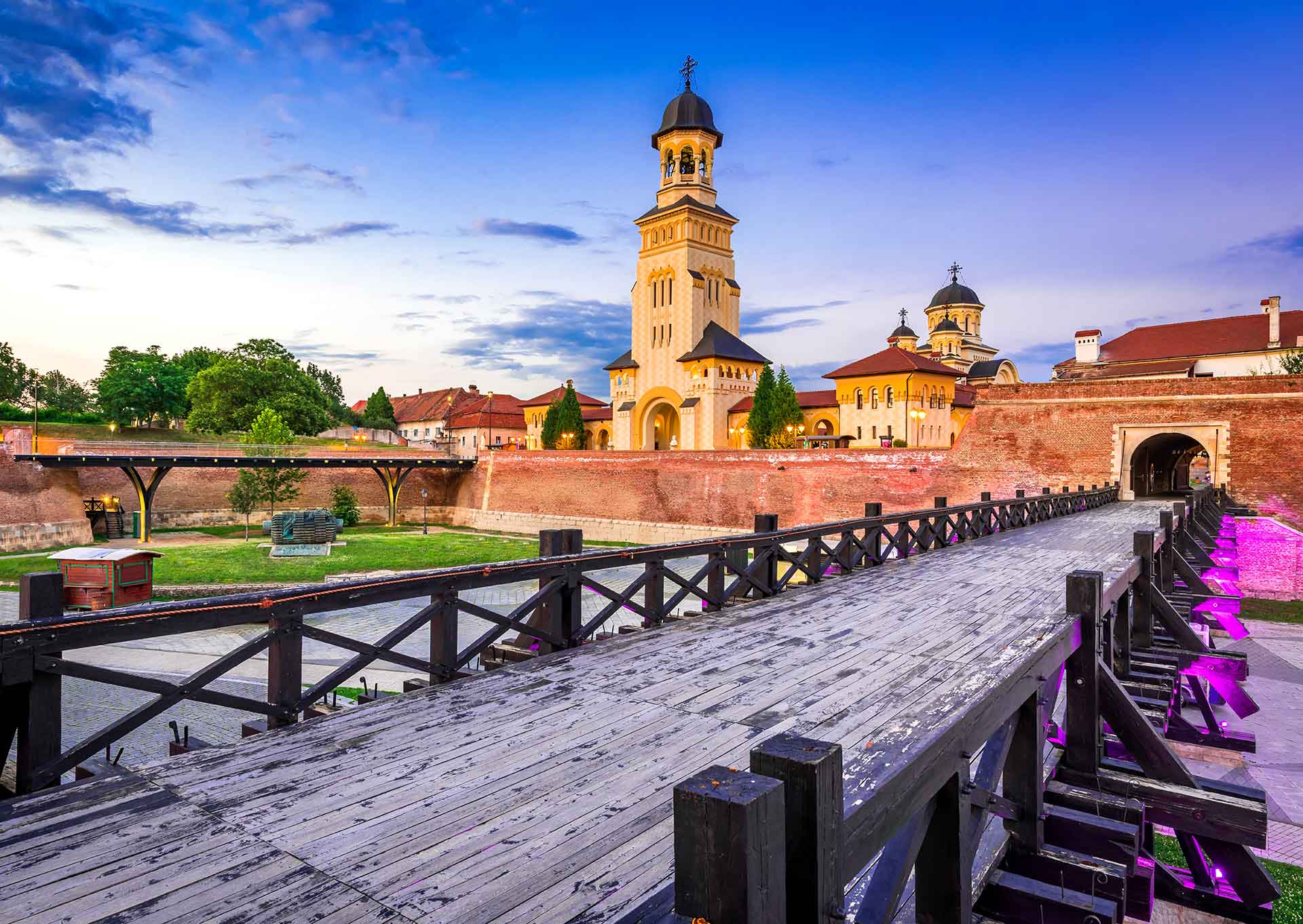 Puzzle Enjoy Fortaleza de Alba Carolina en Alba-Iulia, 1000 Pzs