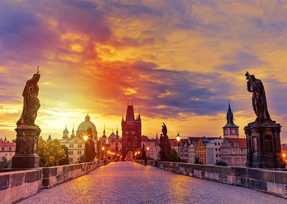 puzzle-enjoy-puente-de-carlos-al-atardecer-praga-de-1000-pzs-2-24510.jpeg